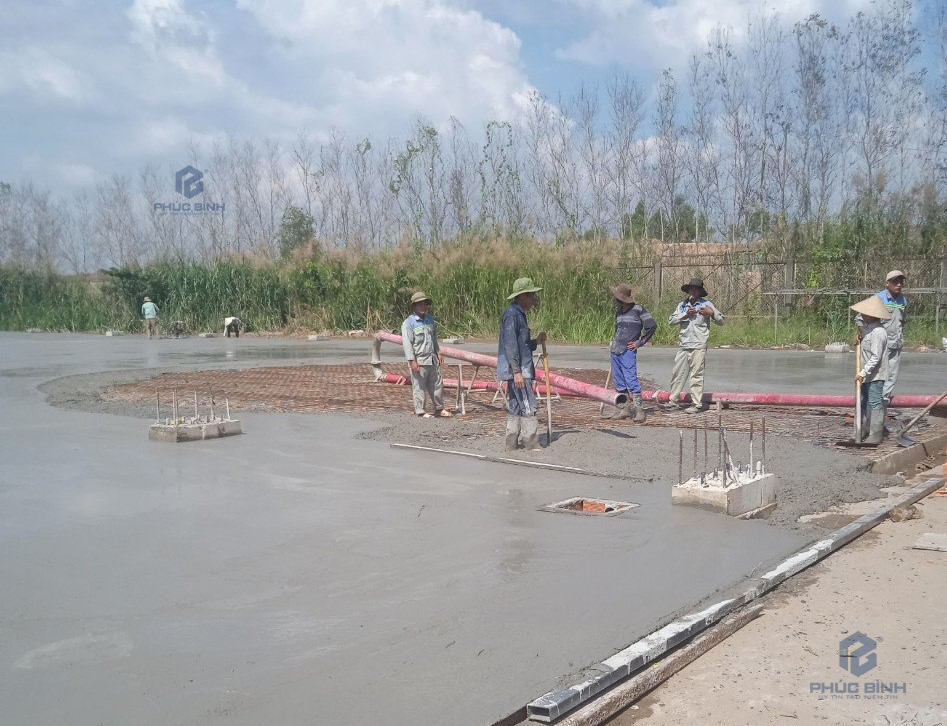 Tùy thuộc và nhu cầu thị trường nên giá bê tông mác 250 có sự dao động thường xuyên