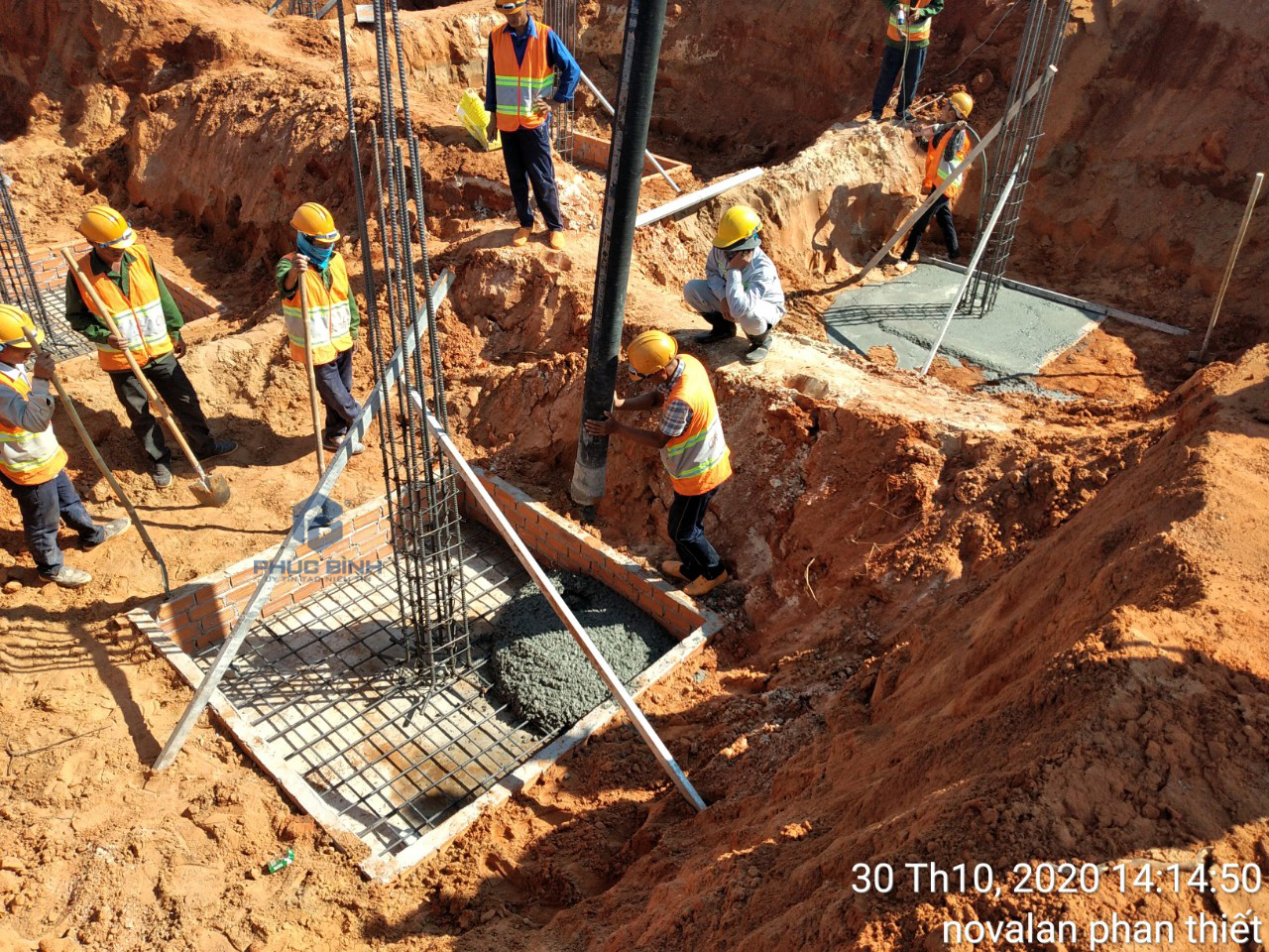 Bê tông Phúc Bình cam kết cho quý khách giá cả tốt nhất của bê tông tươi ở Quận 12